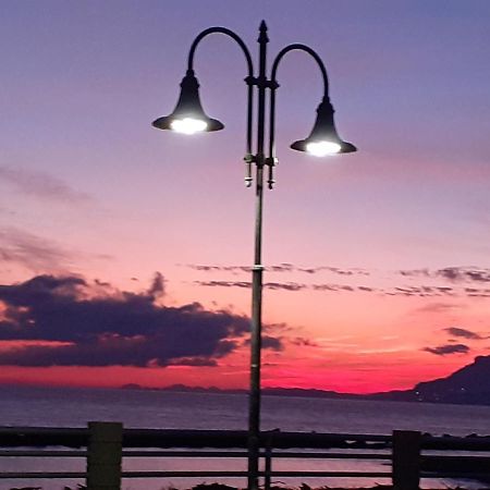 Azzurra Casa Vacanza فنتيميليا المظهر الخارجي الصورة
